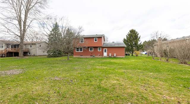 Photo of 33 Fairview Dr, Sweden, NY 14420