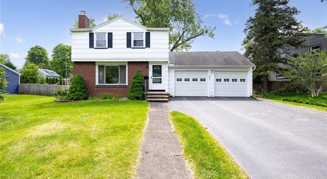 Photo of 240 Yarmouth Rd, Rochester, NY 14610