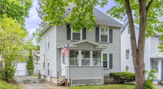 Photo of 127 Middlesex Rd, Rochester, NY 14610