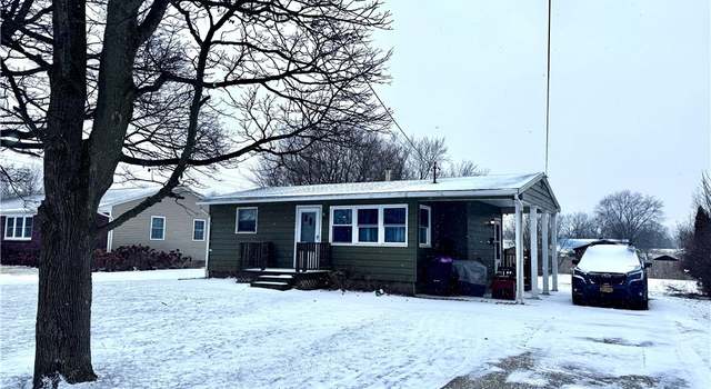 Photo of 851 Jackson St, Dunkirk, NY 14048