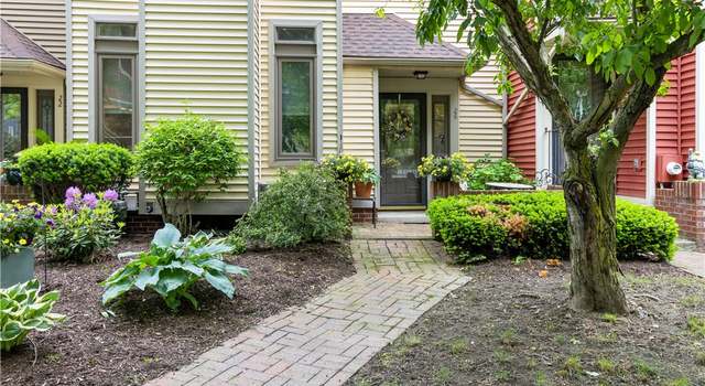 Photo of 26 Cornhill Pl, Rochester, NY 14608