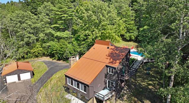 Photo of 560 Steege Hill Rd, Big Flats, NY 14830