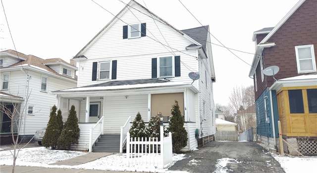 Photo of 215 West Ave, East Rochester, NY 14445