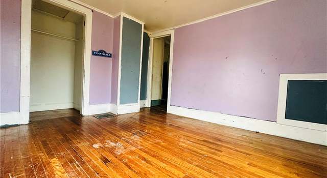 Photo of 720 Walnut St, Elmira City, NY 14901