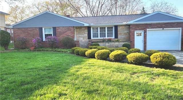Photo of 10 Beverly Dr, Evans, NY 14006