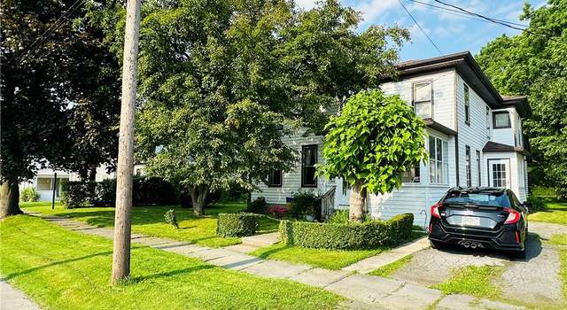 Photo of 94 N Division St, Auburn, NY 13021