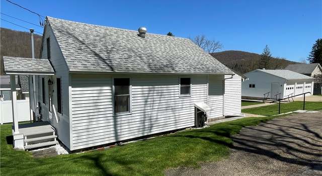 Photo of 29 Royal Ave, Bradford Town, PA 16701