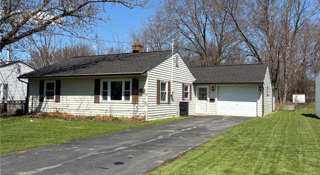 Photo of 13 Wycliffe Rd, Waterloo, NY 13165