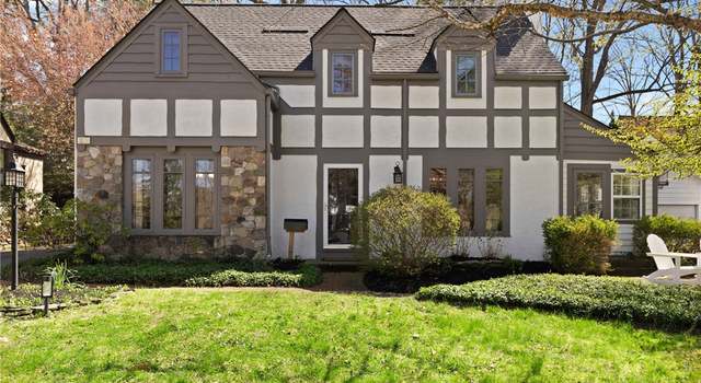 Photo of 23 Fair Oaks Dr, Perinton, NY 14445