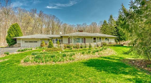 Photo of 1322 Hatch Rd, Penfield, NY 14580