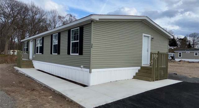 Photo of 36 Sebastian Dr, Rochester, NY 14625