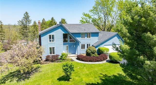 Photo of 29 Greylock Rdg, Pittsford, NY 14534