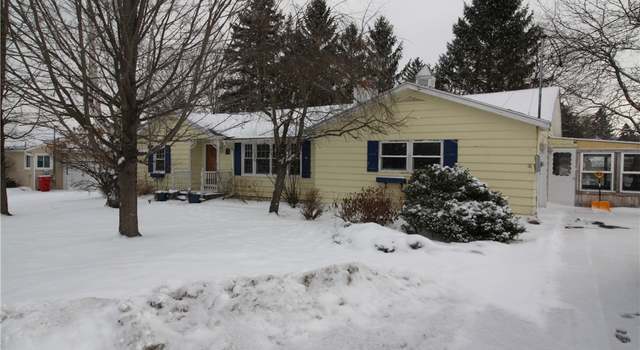 Photo of 43 Canandaigua St, Manchester, NY 14537