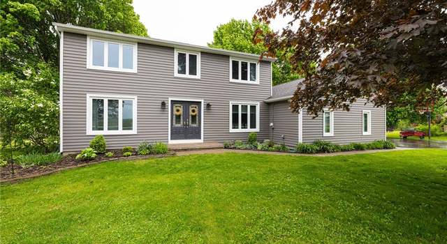 Photo of 144 Victor Mendon Rd, Mendon, NY 14506