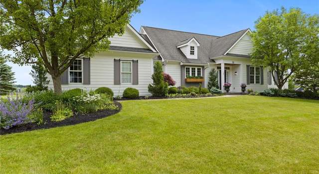 Photo of 32 Cheshire Rdg, Victor, NY 14564