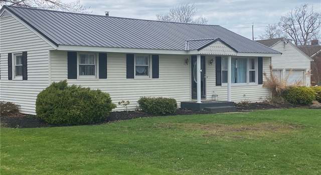 Photo of 10611 Linwood Dr, Dunkirk, NY 14048