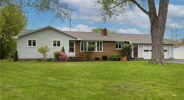 Photo of 108 Country Estates Dr, Horseheads, NY 14845