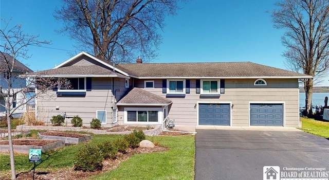 Photo of 240 W Summit St, Busti, NY 14750