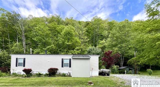 Photo of 4067 Newton St, Salamanca, NY 14779