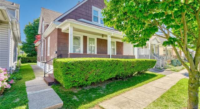 Photo of 17 Peckham St, Rochester, NY 14621