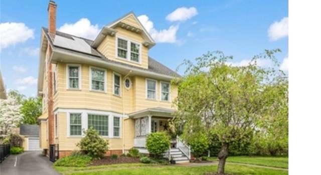 Photo of 333 Berkeley St, Rochester, NY 14607