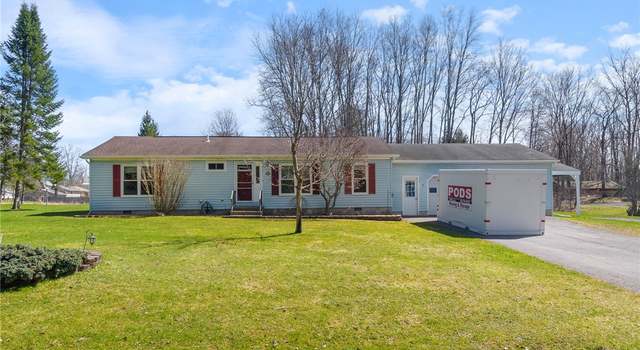 Photo of 7 Forest Brook Rd, Schroeppel, NY 13135