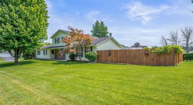 Photo of 75 Red Rock Cir, Greece, NY 14626
