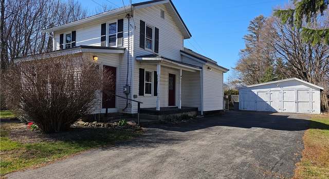 Photo of 3 Green St, Sodus, NY 14551