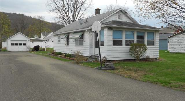 Photo of 604 Spruce St, Southport, NY 14904