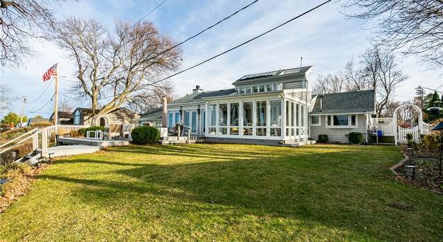 Photo of 455 Lake Front, Irondequoit, NY 14617