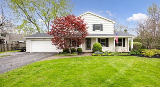 Photo of 6162 Buckskin Dr, Farmington, NY 14425