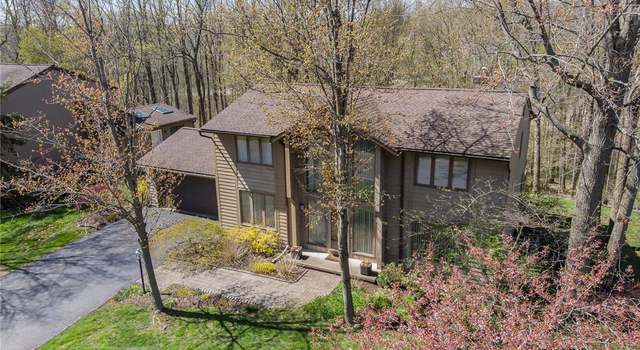 Photo of 9 Chesfield Lookout, Perinton, NY 14450