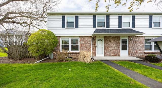 Photo of 8 Huntsman, Webster, NY 14580