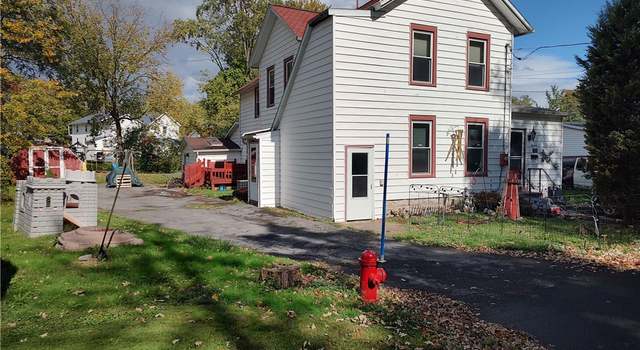 Photo of 16 John St, Seneca Falls, NY 13148