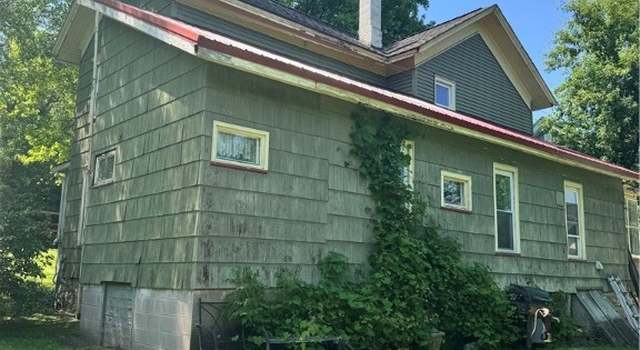 Photo of 165 Geneva St, Lyons, NY 14489