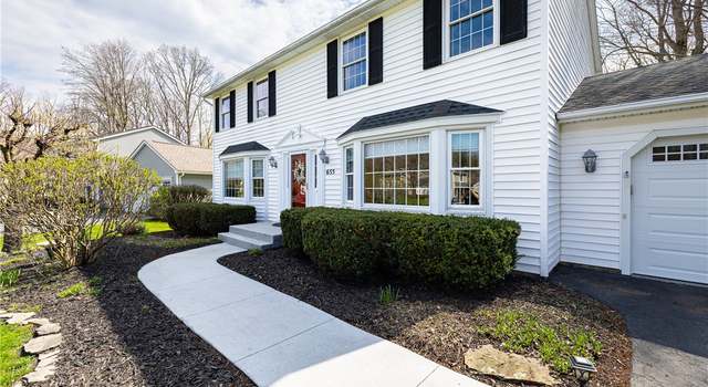 Photo of 655 Finchingfield Ln, Webster, NY 14580