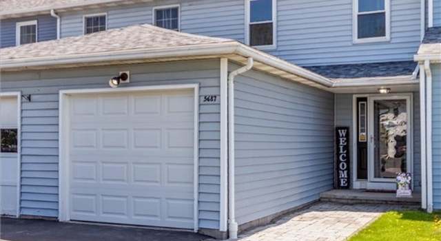 Photo of 5687 Running Brook Rd, Farmington, NY 14425