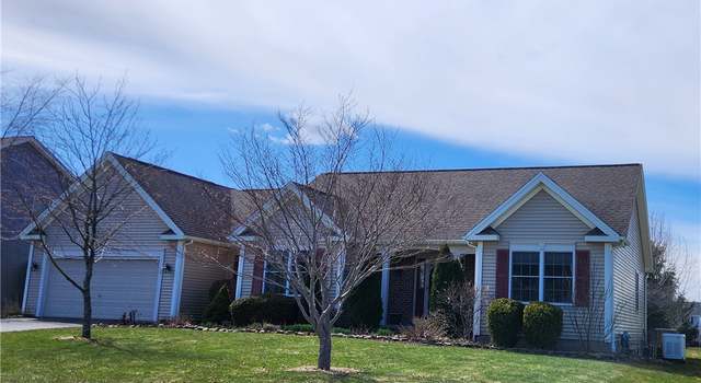 Photo of 841 Bannerwood Dr, Webster, NY 14519
