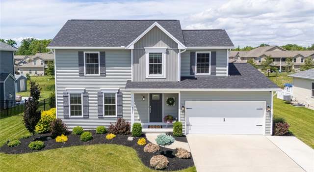 Photo of 4585 Carlyes Ct, Hamburg, NY 14075
