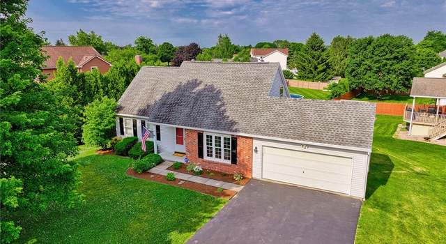 Photo of 13 Rochelle Dr, Churchville, NY 14428