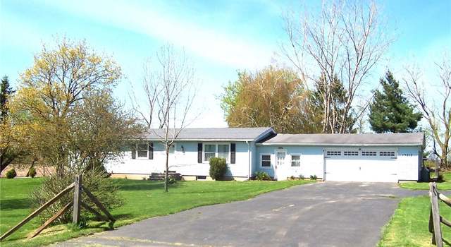 Photo of 13717 Albion Eagle Harbor Rd, Gaines, NY 14411