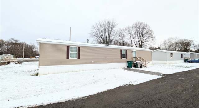 Photo of 7 Clear Valley Dr, Wheatland, NY 14511