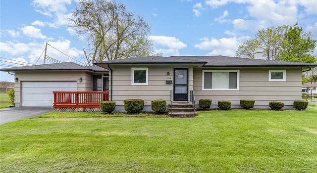 Photo of 134 Schum Ln, Rochester, NY 14609