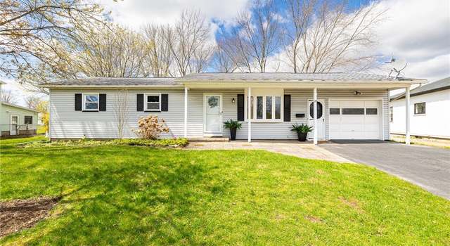 Photo of 29 E Crest Dr, Gates, NY 14606
