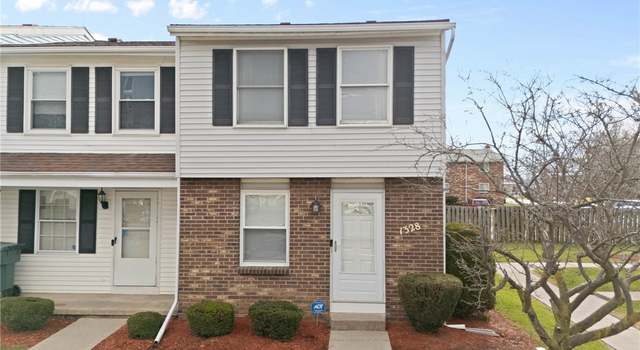 Photo of 1328 Emerson St Unit D, Rochester, NY 14606