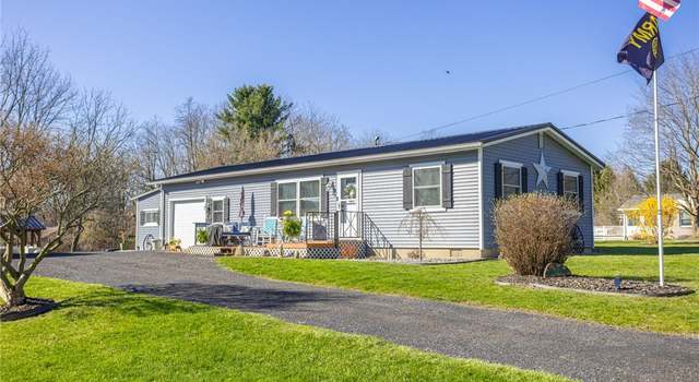 Photo of 121 Murray St, Mount Morris, NY 14510