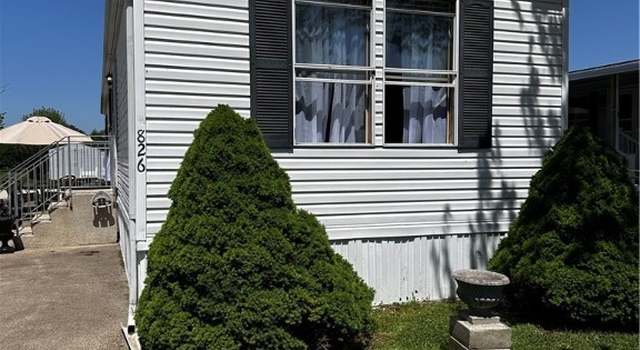 Photo of 826 Thomas Ln, Evans, NY 14006