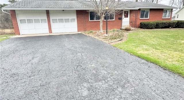 Photo of 961 Garden Ln, Webster, NY 14580