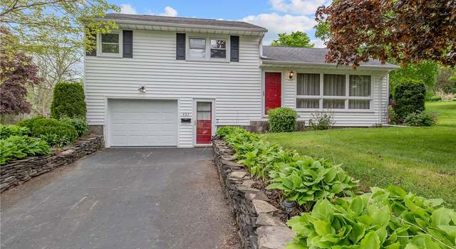 Photo of 407 Delano Ave, Lenox, NY 13032