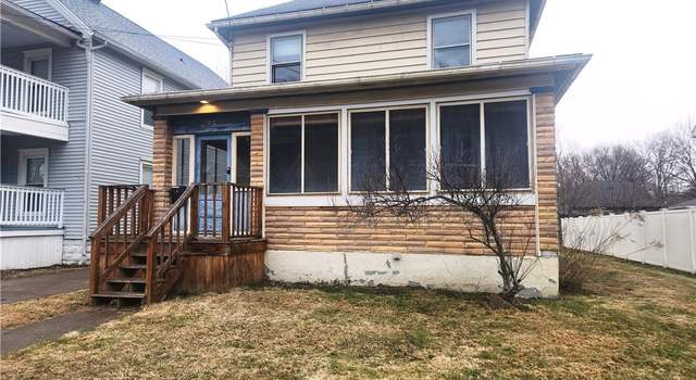 Photo of 20 Parkway, Hanover, NY 14136